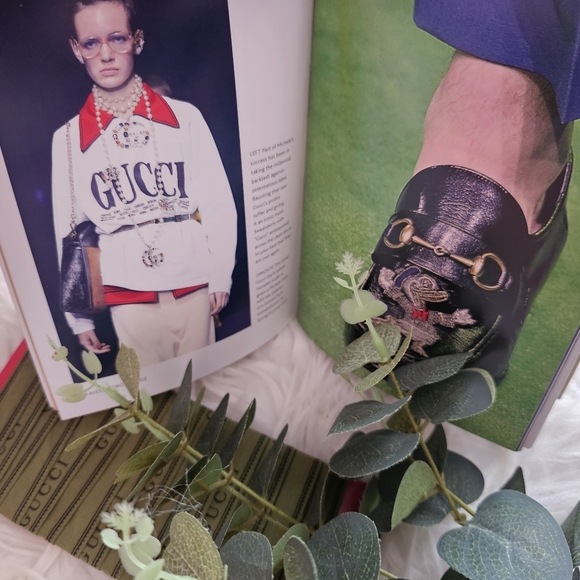 Gucci: box + Little book bundle. 💯 - Picture 2 of 11